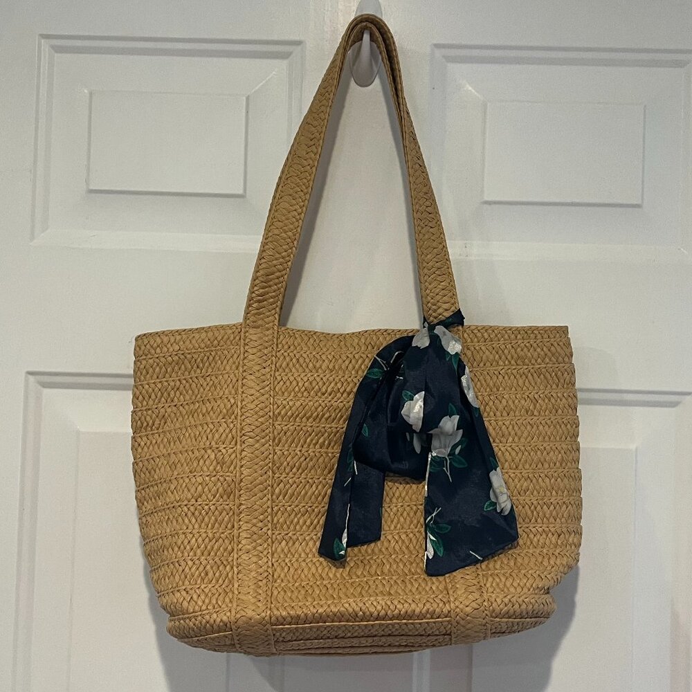 Draper James Tote with Scarf